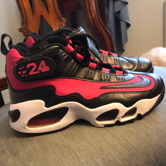 Air Nike Griffeys - Picture 1 of 6